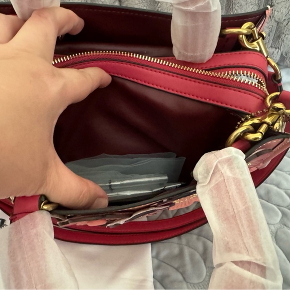 Tea Rose Bag 🌸🌸🌸 - Picture 5 of 14